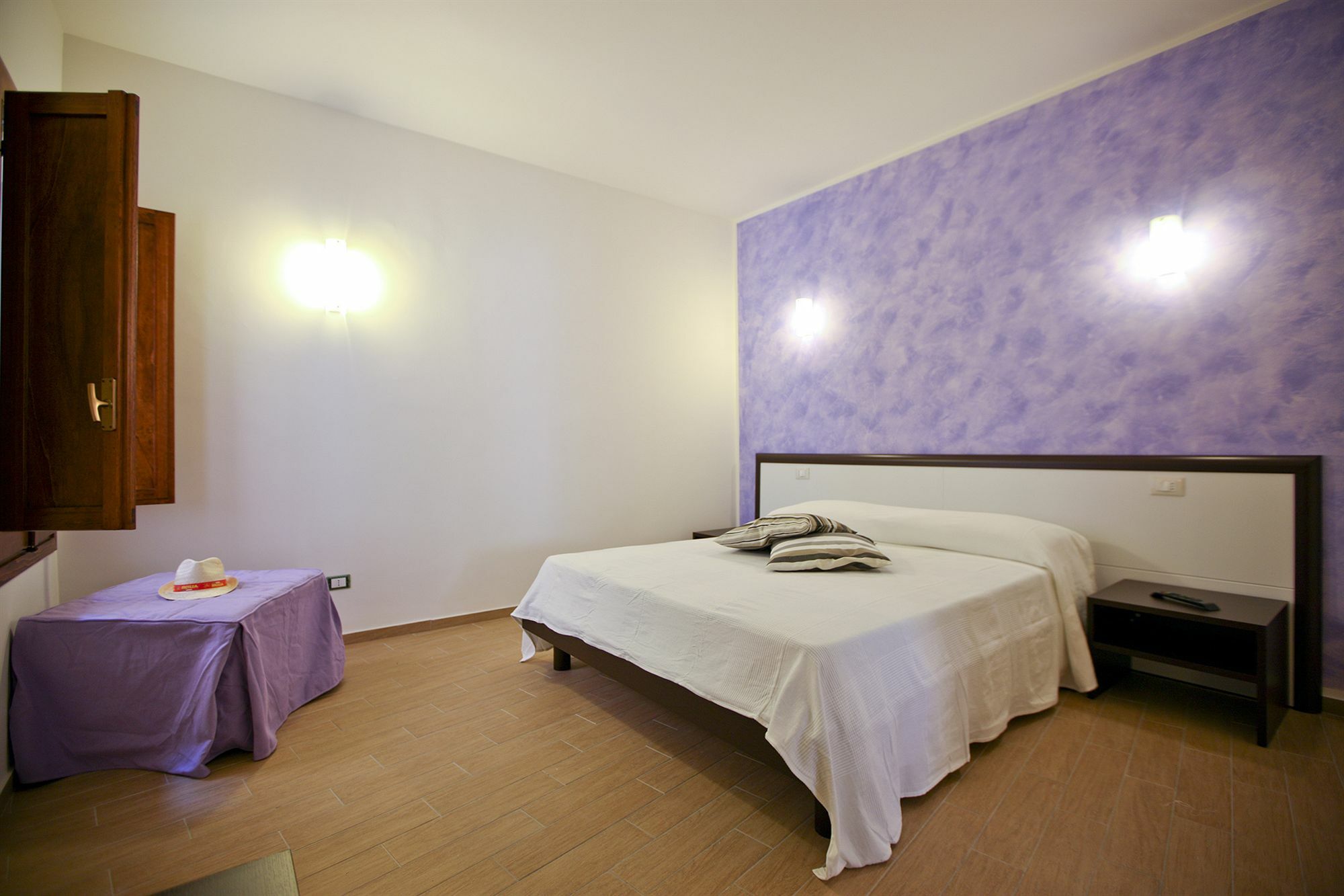 Aparthotel Cortile Antico Trapani Esterno foto