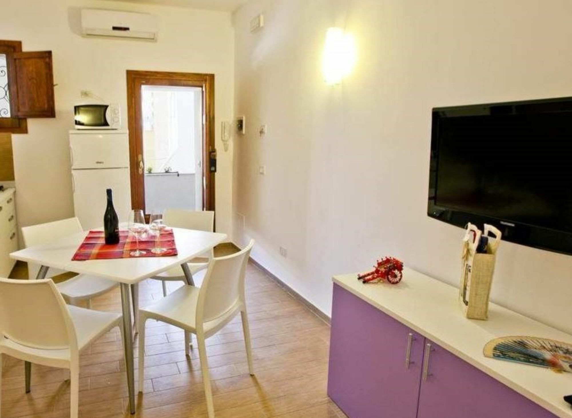 Aparthotel Cortile Antico Trapani Esterno foto